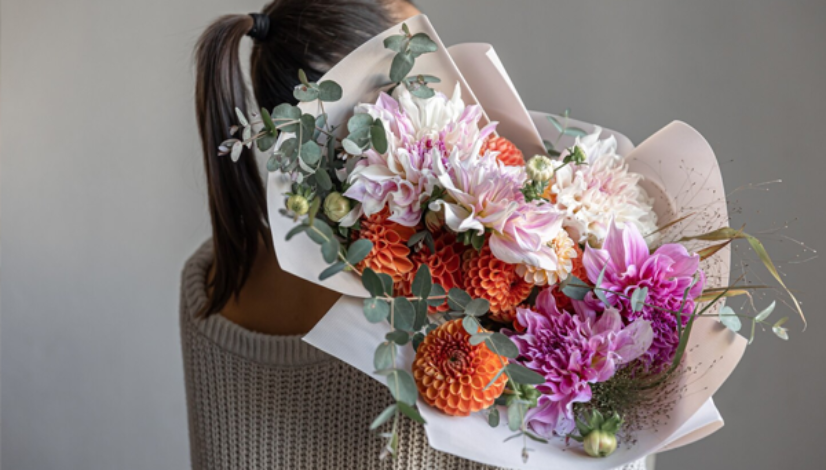 blog Tips Menyimpan Hand Bouquet agar Tetap Segar Seharian